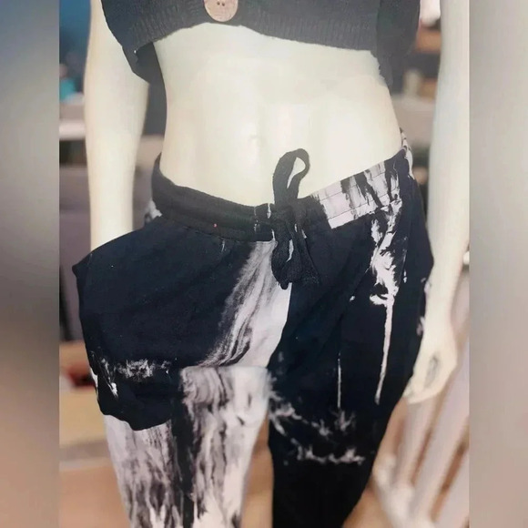 FATE TYE DYE RELAXED FIT JOGGERS WITH ELASTIC WAIST AND POCKETS SIZE M - Picture 9 of 16